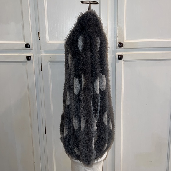 JOSEPH A.  Bluish Grey silver-grey large circle Polka Dots Fuzzy Furry Sweater - Picture 2 of 9